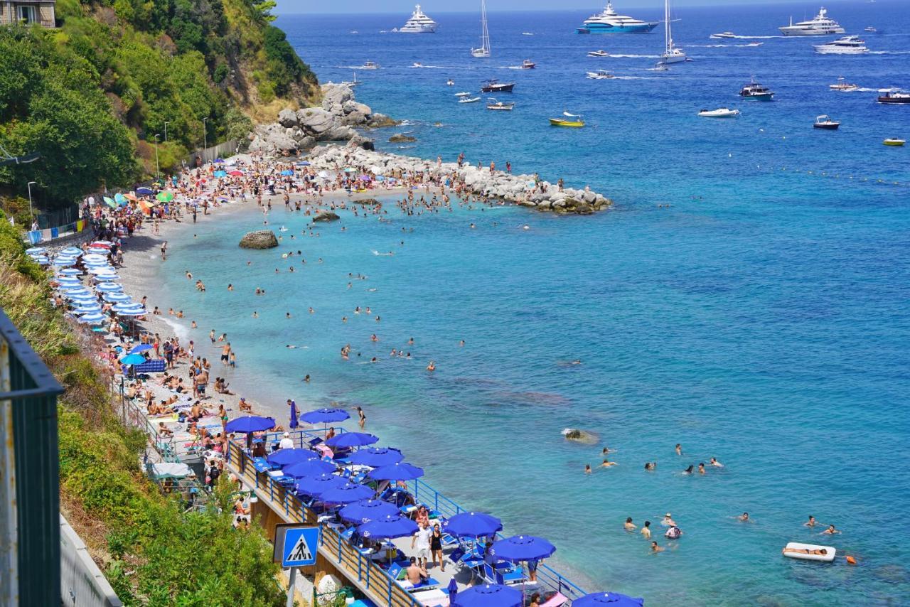 Hotel Casa Adelaide Capri Esterno foto